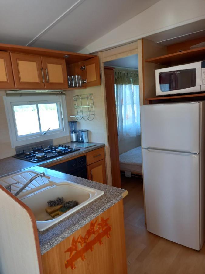 Mobilhome Nature Saint-Laurent-sur-Mer Dış mekan fotoğraf